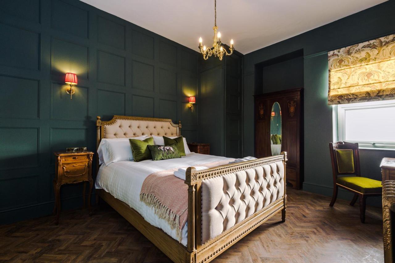 Russell Court By Orenda-Luxe ลันดิดโน ภายนอก รูปภาพ