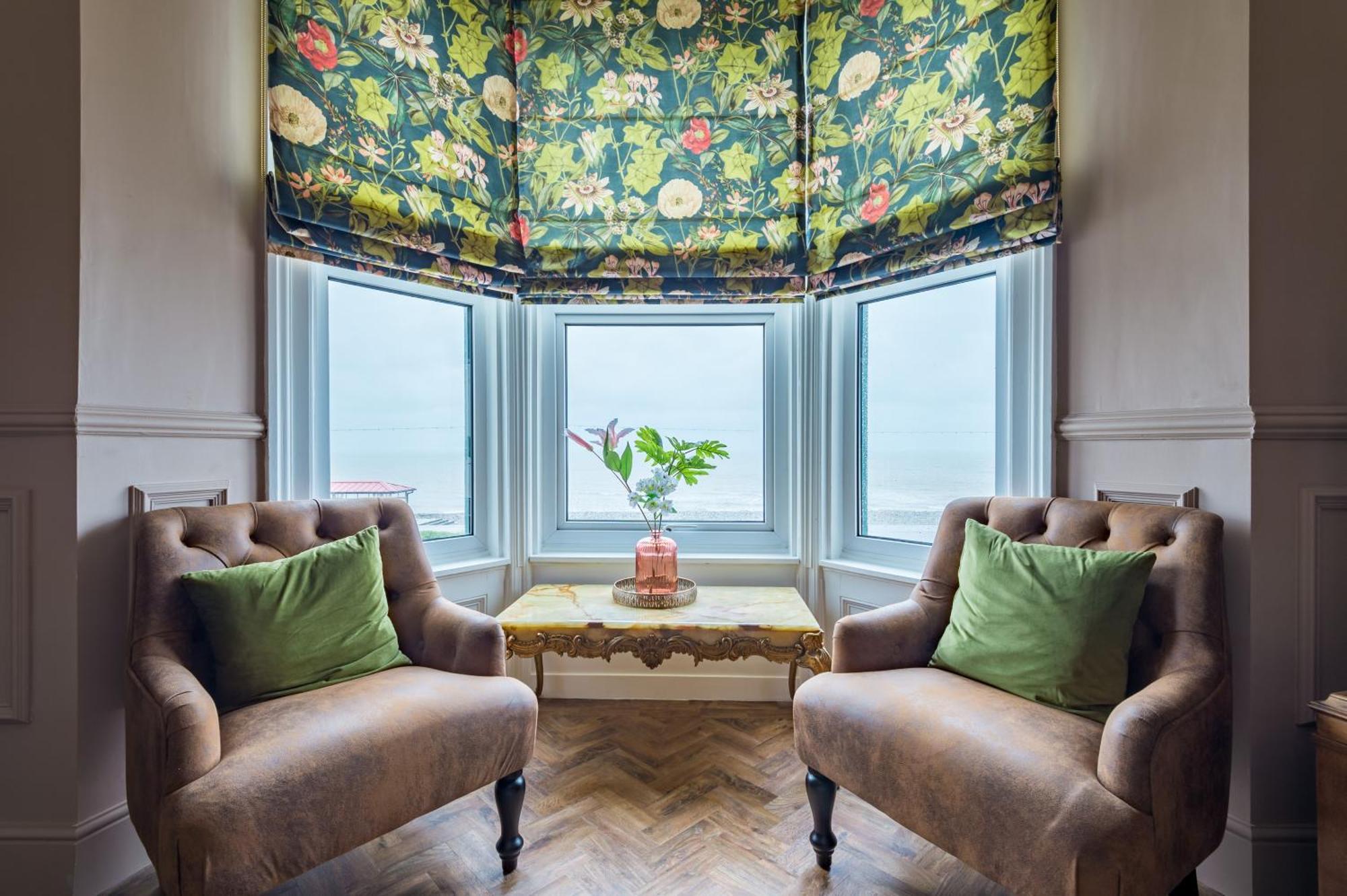 Russell Court By Orenda-Luxe ลันดิดโน ภายนอก รูปภาพ